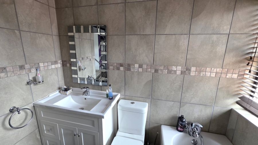 4 Bedroom Property for Sale in Seasons Lifestyle Estate North West